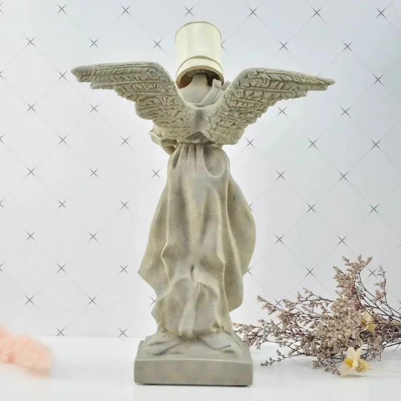 Banksy Top Street Art Figurine - Resin Art Pouring review and price